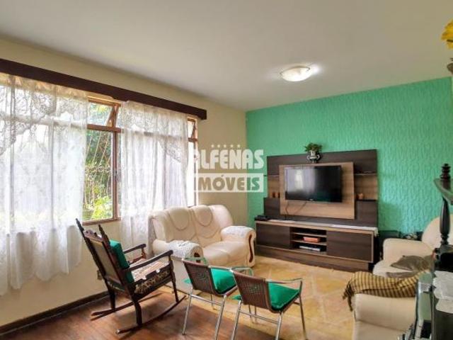Casa venda em Região Geográfica Imediata de Belo Horizonte, Região Metropolitana de Belo Horizonte