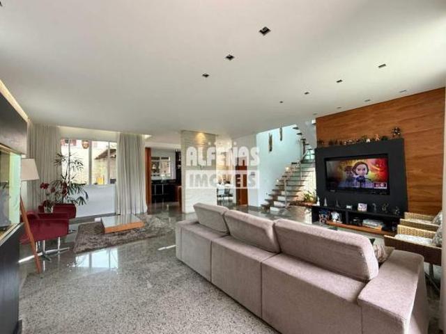 Casa venda em Região Geográfica Imediata de Belo Horizonte, Região Metropolitana de Belo Horizonte