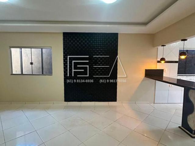 Casa venda em Região Geográfica Imediata de Águas Lindas de Goiás, Região Integrada de Desenvolvimento do Distrito Federal e Entorno