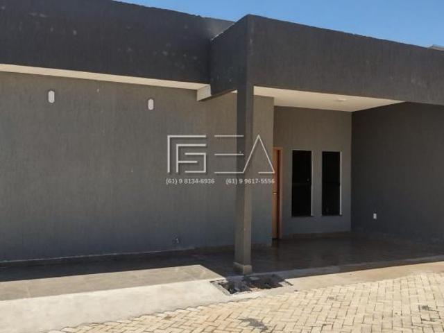 Casa venda em Região Geográfica Imediata de Águas Lindas de Goiás, Região Integrada de Desenvolvimento do Distrito Federal e Entorno