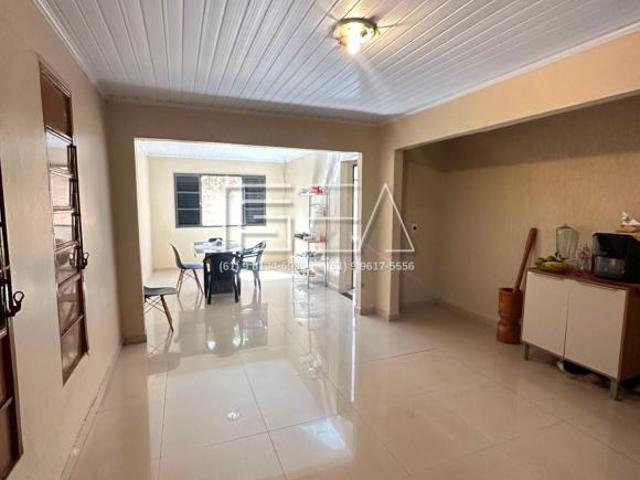 Casa venda em Região Geográfica Imediata de Águas Lindas de Goiás, Região Integrada de Desenvolvimento do Distrito Federal e Entorno