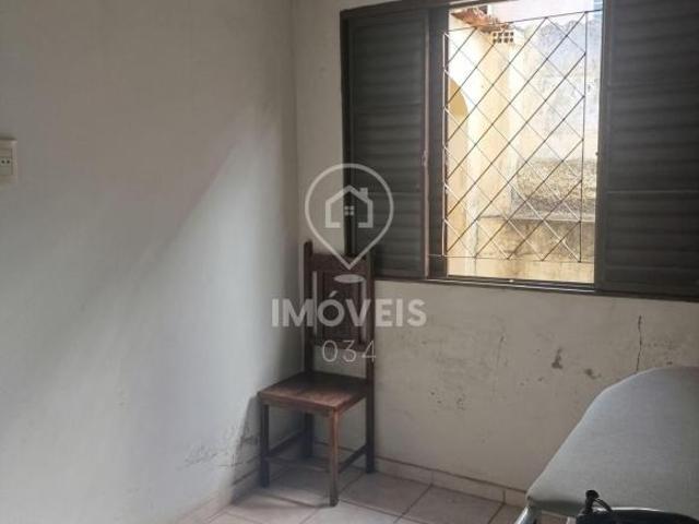 Casa venda em Guimarães, Araxá