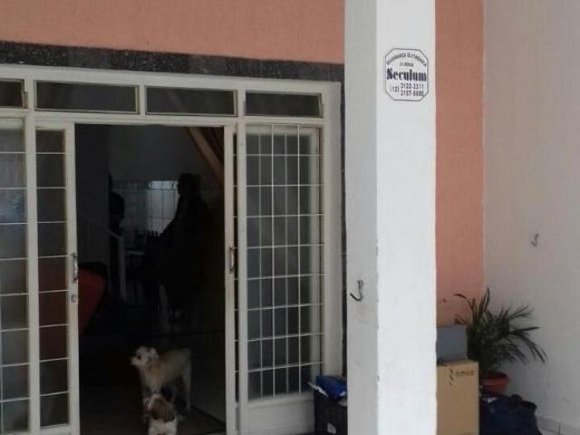 Casa venda em Região Imediata de Guaratinguetá, Região Metropolitana do Vale do Paraíba e Litoral Norte