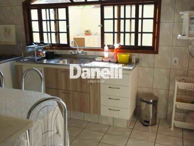 Casa venda em Região Imediata de Taubaté-Pindamonhangaba, Região Metropolitana do Vale do Paraíba e Litoral Norte