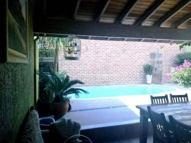 Casa venda em Região Imediata de Taubaté-Pindamonhangaba, Região Metropolitana do Vale do Paraíba e Litoral Norte