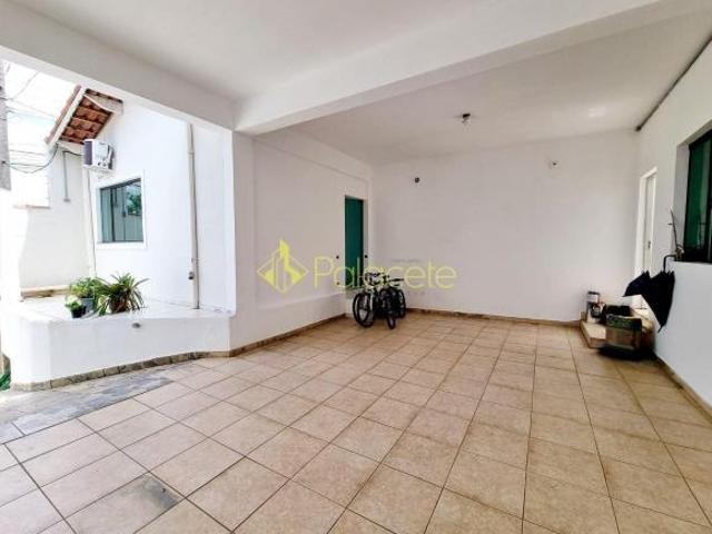 Casa venda em Região Imediata de Guaratinguetá, Região Metropolitana do Vale do Paraíba e Litoral Norte