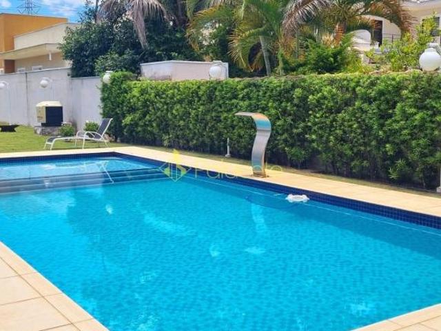 Casa venda em Região Imediata de Taubaté-Pindamonhangaba, Região Metropolitana do Vale do Paraíba e Litoral Norte