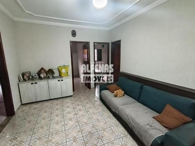 Casa venda em Arcádia, Contagem