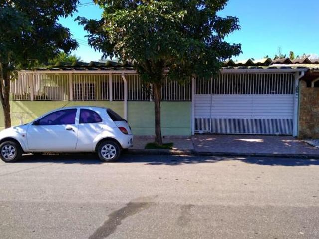 Casa venda em Região Imediata de Taubaté-Pindamonhangaba, Região Metropolitana do Vale do Paraíba e Litoral Norte