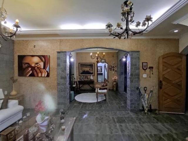 Casa venda em Região Imediata de Guaratinguetá, Região Metropolitana do Vale do Paraíba e Litoral Norte