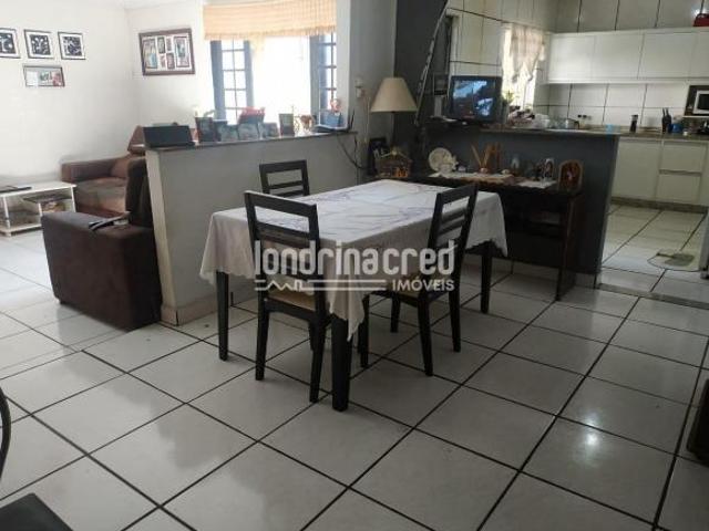 Casa venda em Região Geográfica Imediata de Londrina, Londrina
