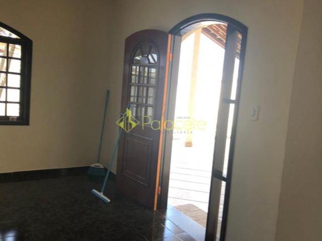 Casa venda em Região Imediata de Taubaté-Pindamonhangaba, Região Metropolitana do Vale do Paraíba e Litoral Norte