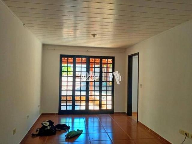 Casa venda em Região Geográfica Imediata de Londrina, Londrina