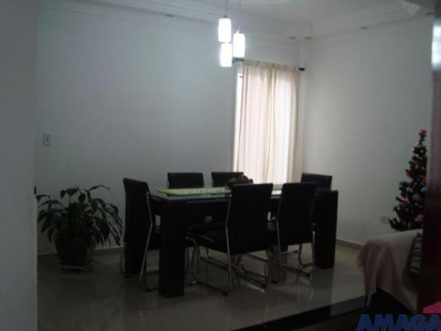 Casa venda em Região Imediata de São José dos Campos, Região Metropolitana do Vale do Paraíba e Litoral Norte