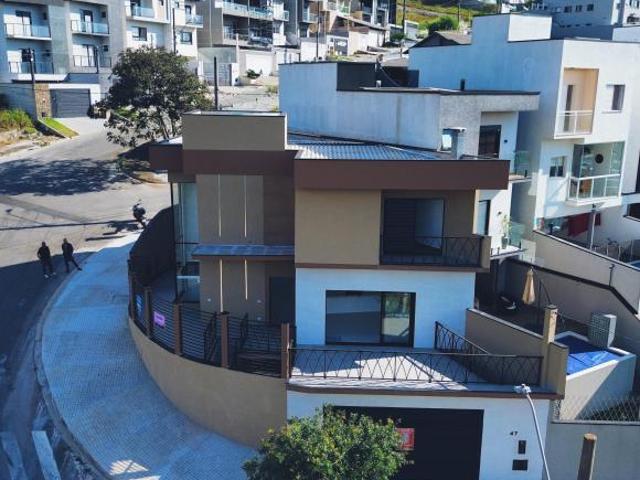 Casa venda em Cajamar