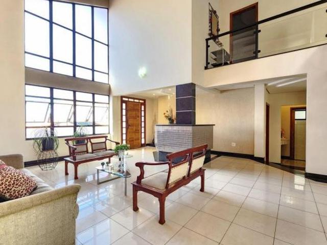 Casa venda em Regional Norte, Belo Horizonte