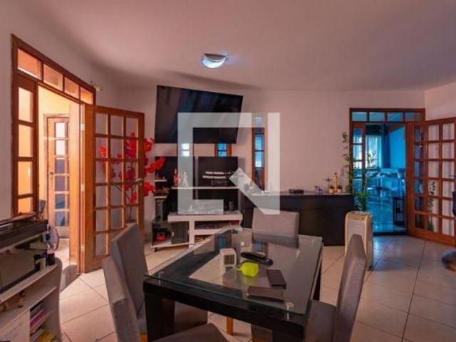 Casa venda em Região Geográfica Imediata de Belo Horizonte, Região Metropolitana de Belo Horizonte