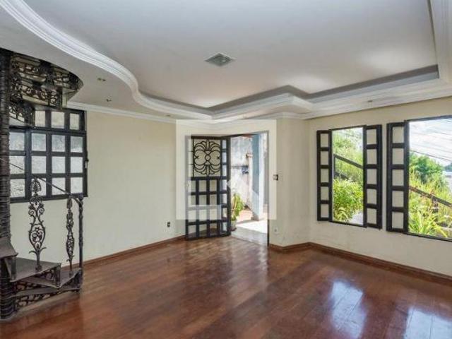 Casa venda em Região Geográfica Imediata de Belo Horizonte, Região Metropolitana de Belo Horizonte