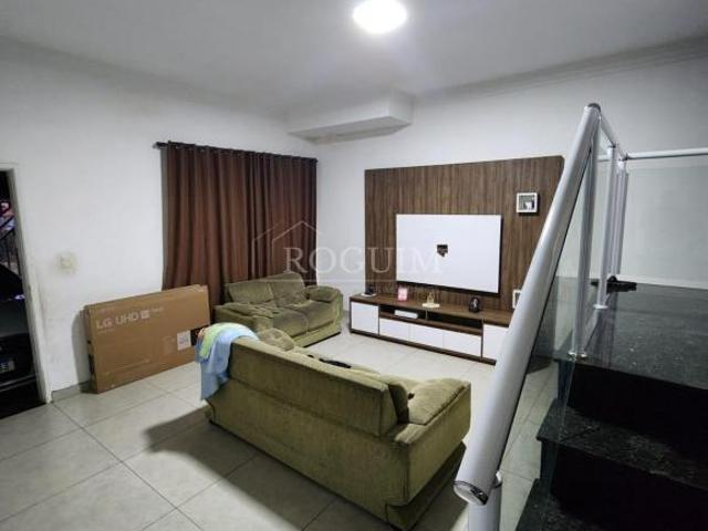 Casa venda em Região Imediata de São José dos Campos, Região Metropolitana do Vale do Paraíba e Litoral Norte