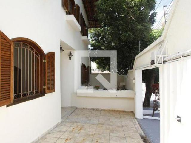 Casa venda em Álvaro Camargos, Belo Horizonte
