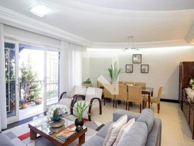 Casa venda em Europa, Contagem