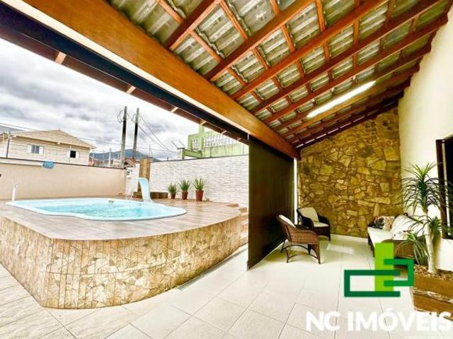 Casa venda em Jardim Califórnia, Caraguatatuba