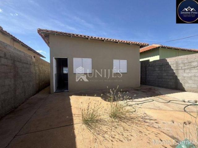 Casa venda em Região Geográfica Imediata de Monte Carmelo, Monte Carmelo