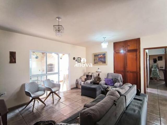 Casa venda em Bairro Olinda, Uberaba