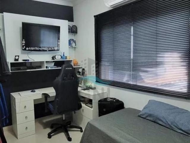 Casa venda em Região Geográfica Imediata de Londrina, Londrina