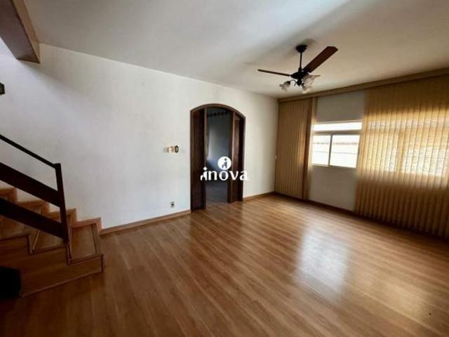 Casa venda em Vila Olímpica, Uberaba