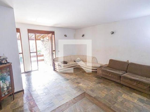 Casa venda em Região Geográfica Imediata de Belo Horizonte, Região Metropolitana de Belo Horizonte