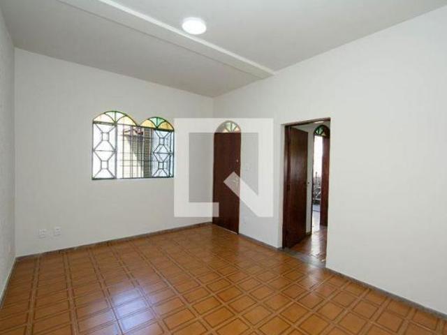 Casa venda em Regional Oeste, Belo Horizonte
