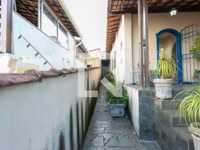 Casa venda em Senhor Bom Jesus, Belo Horizonte