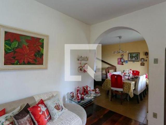 Casa venda em Região Geográfica Imediata de Belo Horizonte, Região Metropolitana de Belo Horizonte