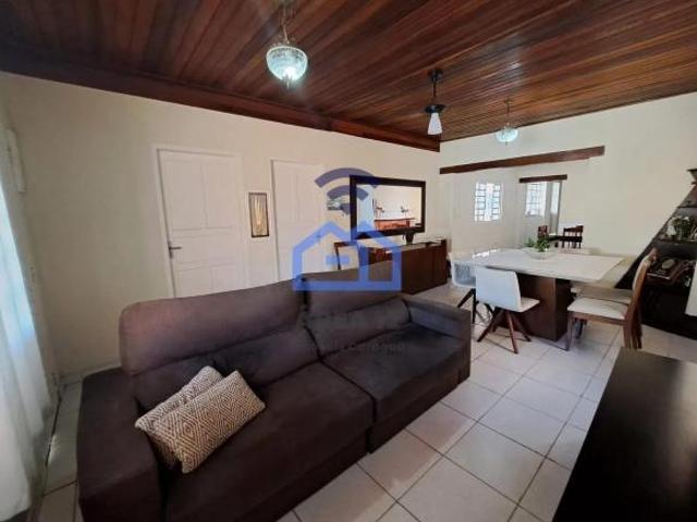 Casa venda em Jardim Califórnia, Caraguatatuba