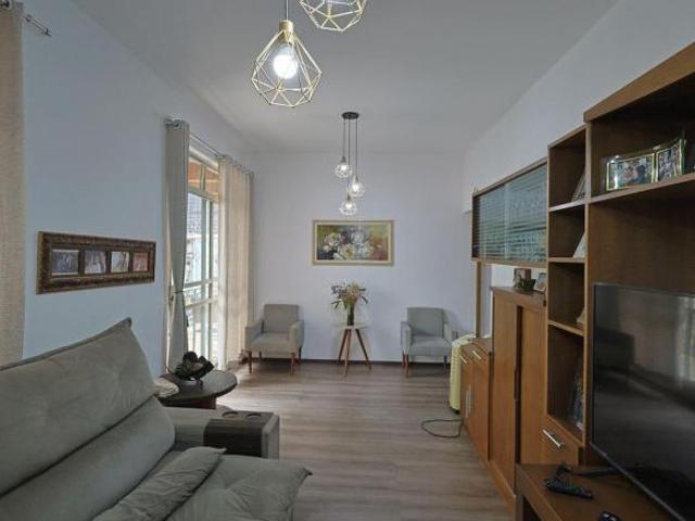 Casa venda em Regional Centro-Sul, Belo Horizonte