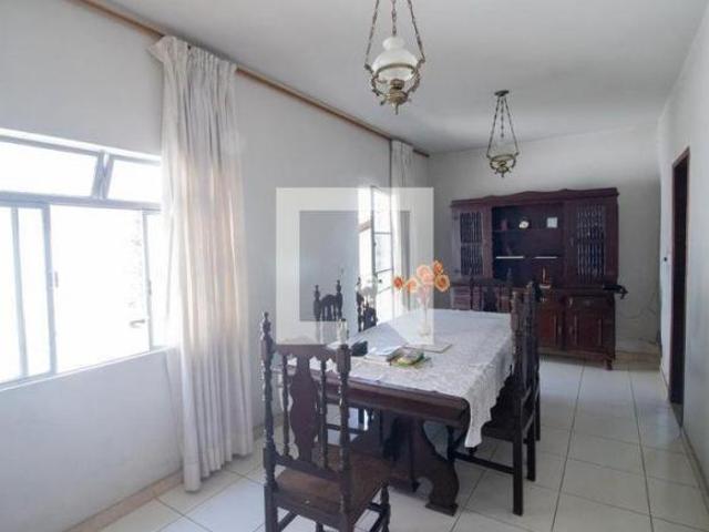 Casa venda em Região Geográfica Imediata de Belo Horizonte, Região Metropolitana de Belo Horizonte