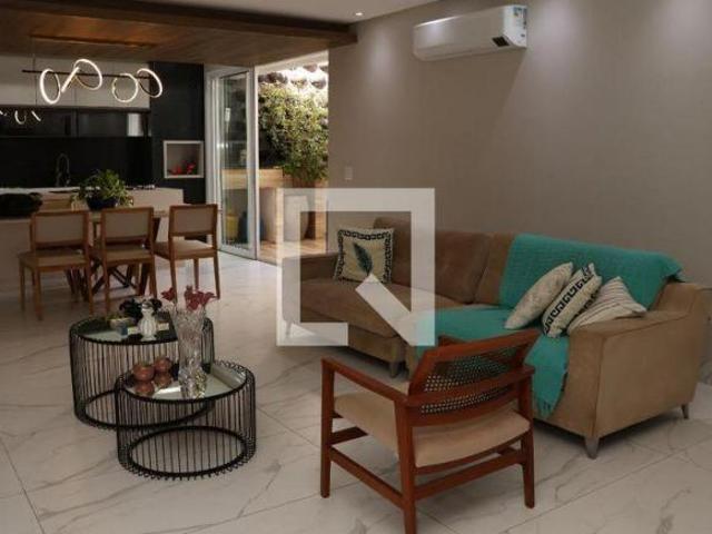 Casa venda em Região Geográfica Imediata de Goiânia, Goiânia