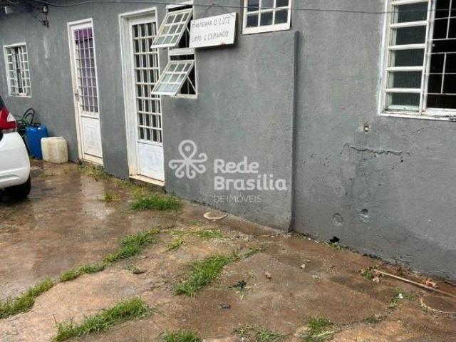 Casa venda em Região Geográfica Imediata do Distrito Federal, Região Integrada de Desenvolvimento do Distrito Federal e Entorno