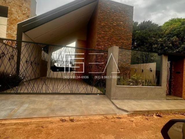 Casa venda em Região Geográfica Imediata de Águas Lindas de Goiás, Região Integrada de Desenvolvimento do Distrito Federal e Entorno