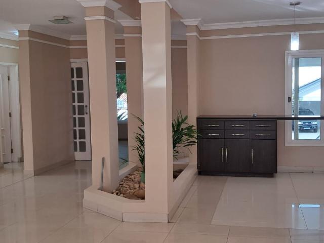 Casa aluguel em Vilaggio Del Fiori, Louveira