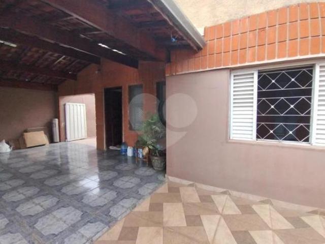 Casa venda em Santa Cruz do Campo, Conchas