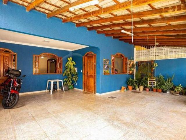 Casa venda em Região Geográfica Imediata do Distrito Federal, Região Integrada de Desenvolvimento do Distrito Federal e Entorno