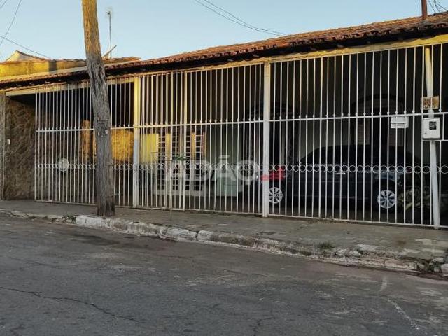 Casa venda em Região Geográfica Imediata de Goiânia, Goiânia