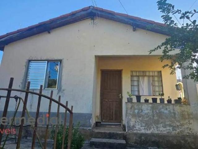 Casa venda em Iperó