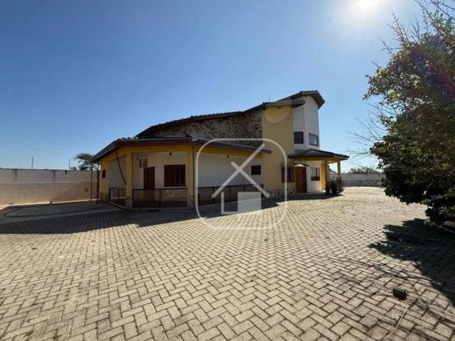 Casa venda em Região Imediata de São José dos Campos, Região Metropolitana do Vale do Paraíba e Litoral Norte