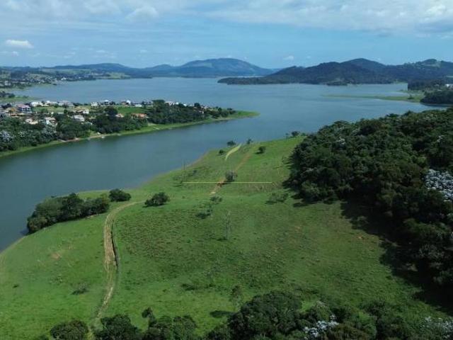 Casa venda em Piracaia