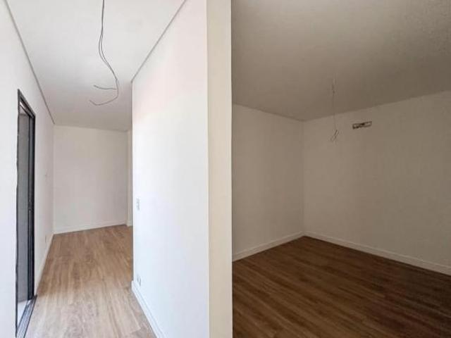 Casa venda em Região Geográfica Imediata de Londrina, Londrina
