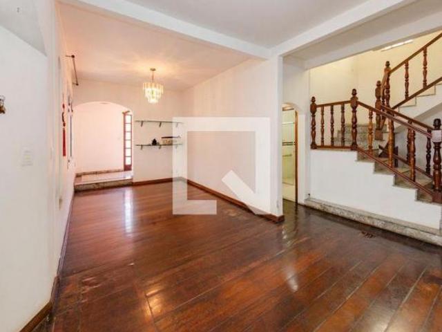 Casa venda em Região Geográfica Imediata de Belo Horizonte, Região Metropolitana de Belo Horizonte