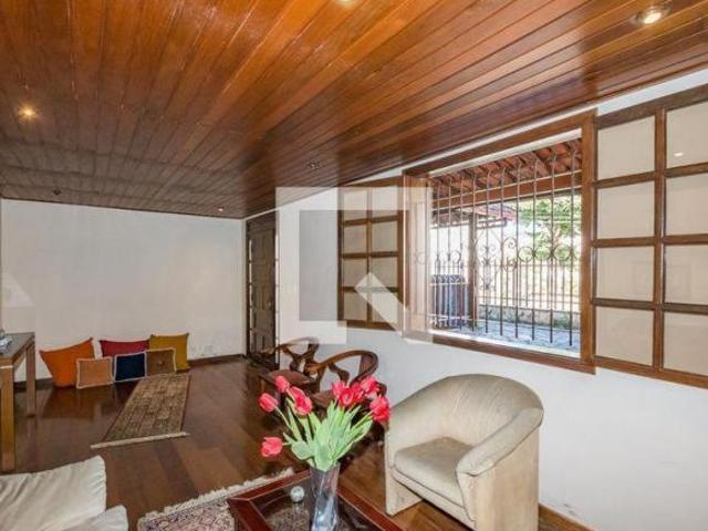 Casa venda em Região Geográfica Imediata de Belo Horizonte, Região Metropolitana de Belo Horizonte